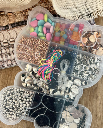 Caja Kitty para armar accesorios