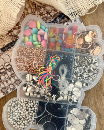 Caja Kitty para armar accesorios