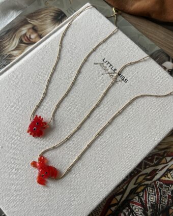 Collar Under the sea