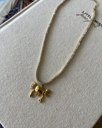 Collar Crabs