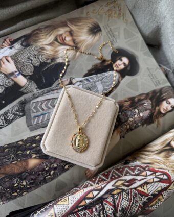 Collar virgen de Guadalupe Gold 3