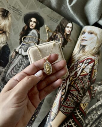 Collar Virgen de Guadalupe Gold 1