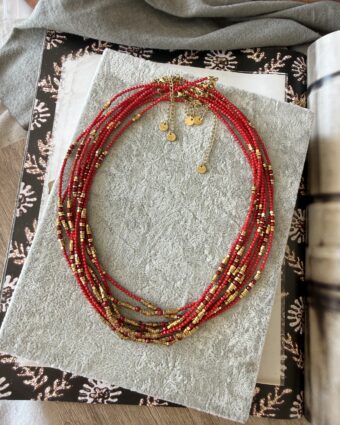 Collar India Rojo