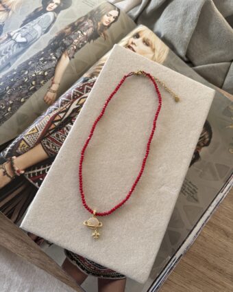 Collar Travel the world