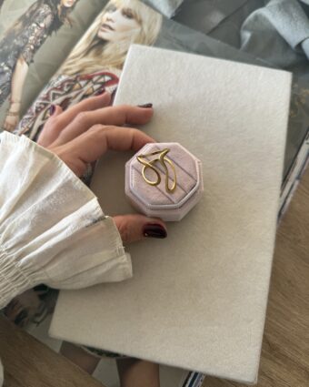 Anillo Mua