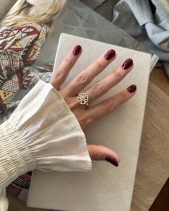 Anillo trebol Shine white