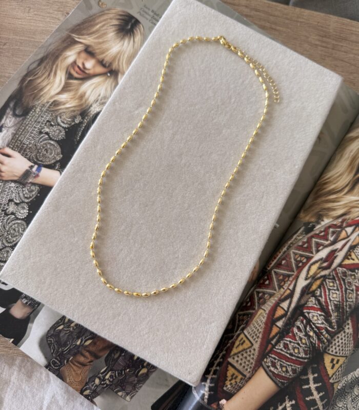 Collar Cadena Hall