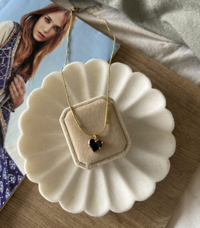 Collar Black Heart