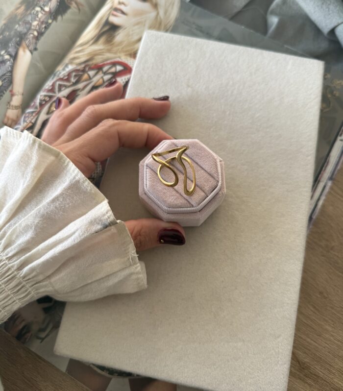 Anillo Mua