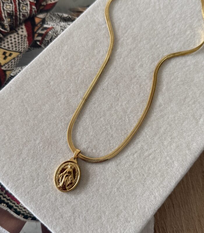 Collar Virgen Milagrosa