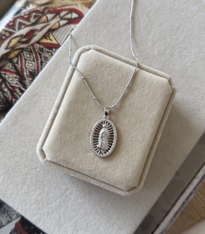 Collar Virgen de Guadalupe Silver 6