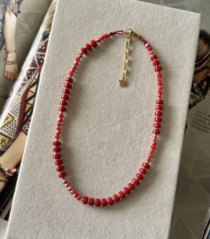 Collar Blood