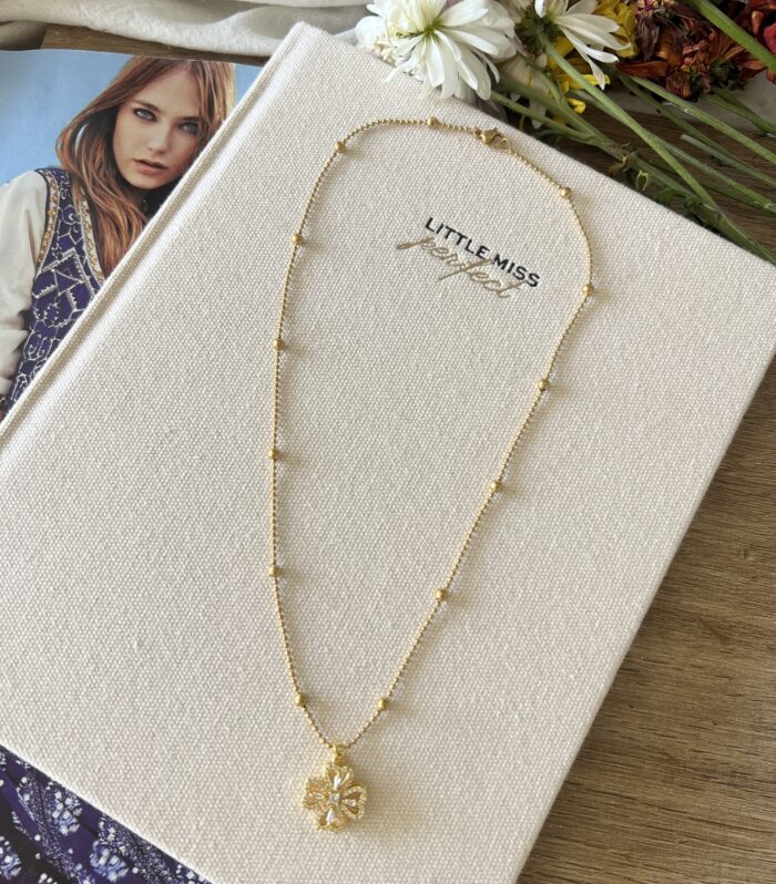 Collar Trebol Round