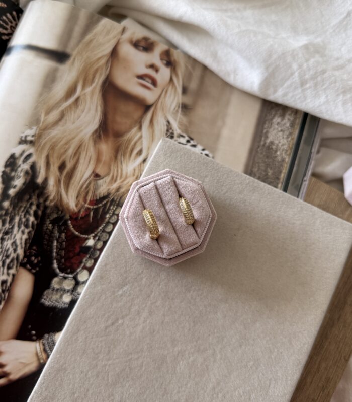 Aros Lady Must