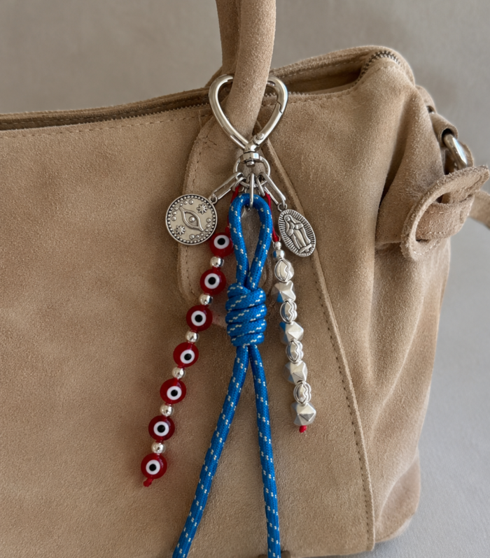 Llavero Charm Lupita