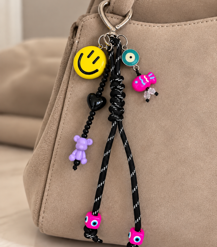 Llavero Charm Be Happy